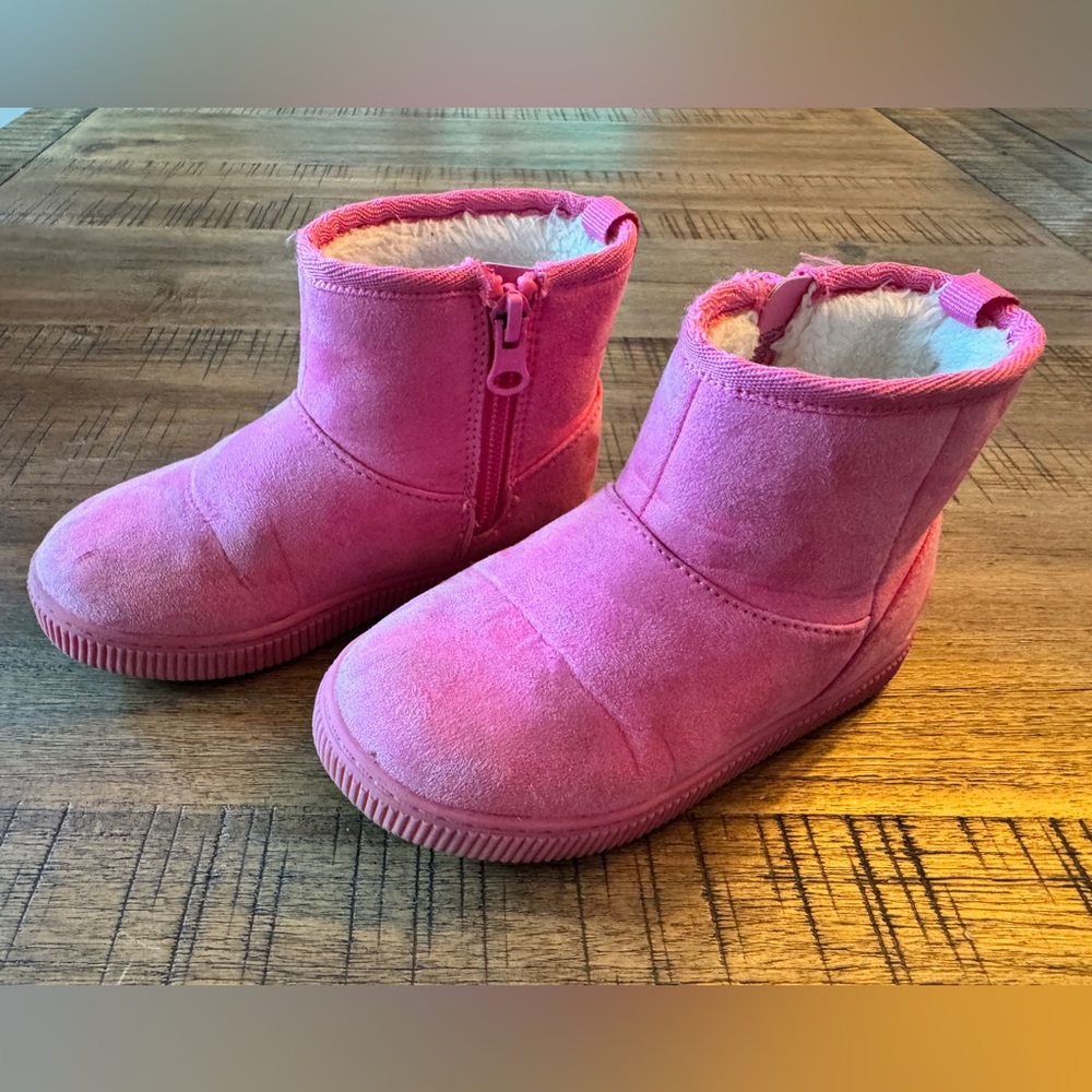 CAT & JACK™ | Toddler Girls' Arlo Zipper Shearling Style Boots - Pink 9T - Picture 4 of 5